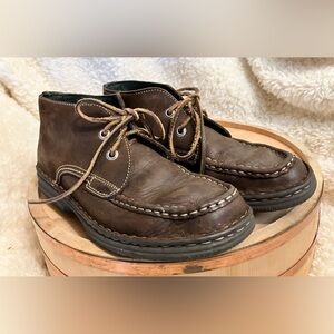 G.H. Bass Navy Nubuck Leather Moc Toe Chukka Boot Size 6